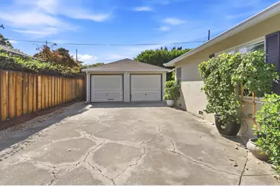 830 &amp; 832 Creek Dr, San Jose, CA 95125 - Photo 13