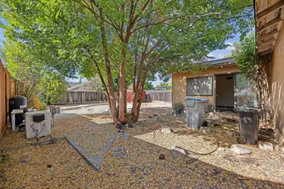 890 Tallman Ct, San Jose, CA 95123 - Photo 21