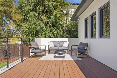 137 Oakview Dr, San Carlos, CA 94070 - Photo 49