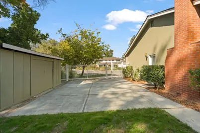 20048 Puente Ct, Saratoga, CA 95070 - Photo 43