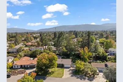 20048 Puente Ct, Saratoga, CA 95070 - Photo 47