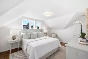 1560 Cypress Ave, Burlingame, CA 94010 - Photo 23