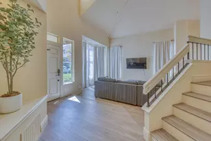 17677 River Run Rd, Salinas, CA 93908 - Photo 5