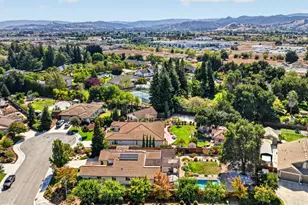 17395 Pineau Ct, Morgan Hill, CA 95037 - Photo 71