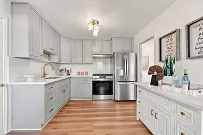 2504 Spring St, Redwood City, CA 94063 - Photo 5