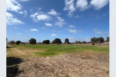 24665 Foothill Dr, Salinas, CA 93908 - Photo 45