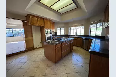 24665 Foothill Dr, Salinas, CA 93908 - Photo 13
