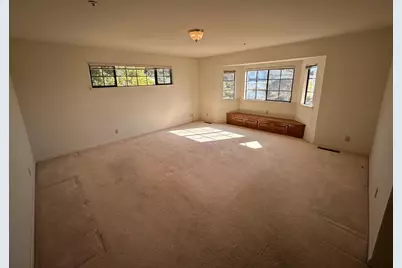24665 Foothill Dr, Salinas, CA 93908 - Photo 23