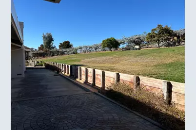 24665 Foothill Dr, Salinas, CA 93908 - Photo 35