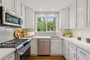 1227 Rhus St, San Mateo, CA 94402 - Photo 19