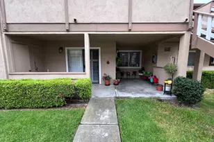 30 W San Joaquin St 3, Salinas, CA 93901 - Photo 1