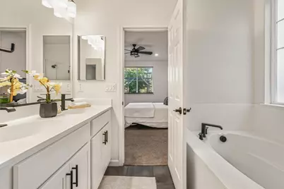 7050 Vintner Ct, Gilroy, CA 95020 - Photo 27