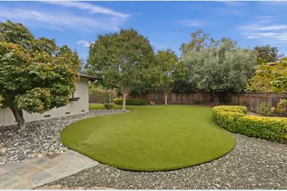 6644 Crystal Springs Dr, San Jose, CA 95120 - Photo 15