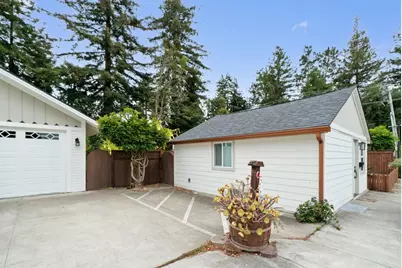 402 Bernal St, Aptos, CA 95003 - Photo 57