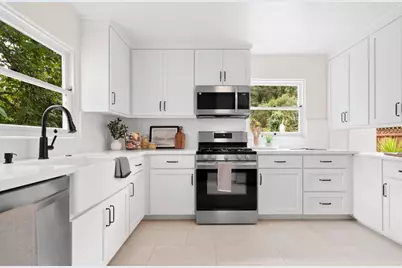 402 Bernal St, Aptos, CA 95003 - Photo 11