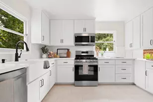 402 Bernal St, Aptos, CA 95003 - Photo 11