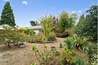 402 Bernal St, Aptos, CA 95003 - Photo 51
