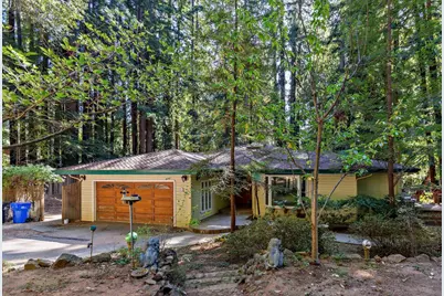 10 Atherly Ln, Santa Cruz, CA 95060 - Photo 1
