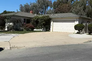 2 Perez Cir, Salinas, CA 93906 - Photo 1