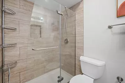 21314 Gary Dr 108, Hayward, CA 94546 - Photo 19