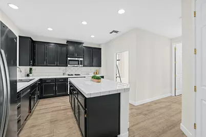 1886 Zurlo Way, Sacramento, CA 95835 - Photo 9