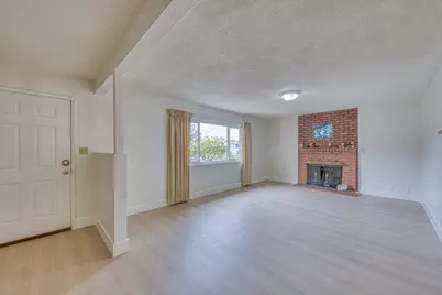 875 Suiter St, Hollister, CA 95023 - Photo 5