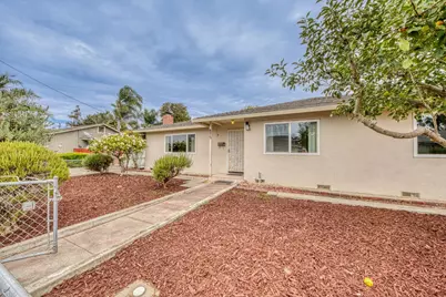 875 Suiter St, Hollister, CA 95023 - Photo 3