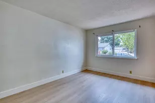 875 Suiter St, Hollister, CA 95023 - Photo 19
