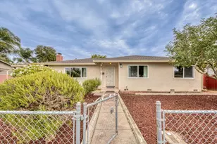 875 Suiter St, Hollister, CA 95023 - Photo 1