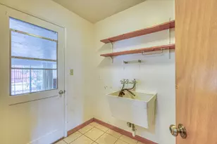 875 Suiter St, Hollister, CA 95023 - Photo 11