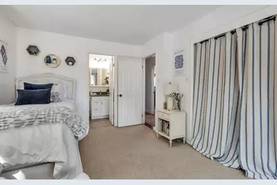 701 Ventura Ave, San Mateo, CA 94403 - Photo 27