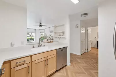 555 10th St 102, Oakland, CA 94607 - Photo 19