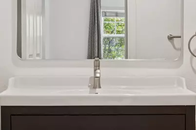 555 10th St 102, Oakland, CA 94607 - Photo 35