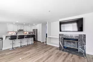 1040 Bison Way, Salinas, CA 93905 - Photo 5