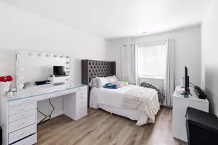 1040 Bison Way, Salinas, CA 93905 - Photo 13