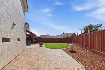 1040 Bison Way, Salinas, CA 93905 - Photo 27