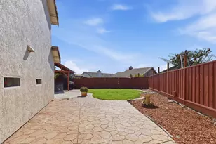 1040 Bison Way, Salinas, CA 93905 - Photo 27