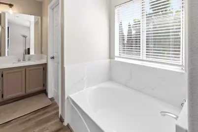 1040 Bison Way, Salinas, CA 93905 - Photo 23