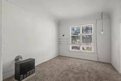320-330 Athol Ave, Oakland, CA 94606 - Photo 15