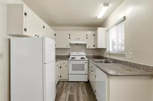 765 Sharmon Palms Ln, Campbell, CA 95008 - Photo 9