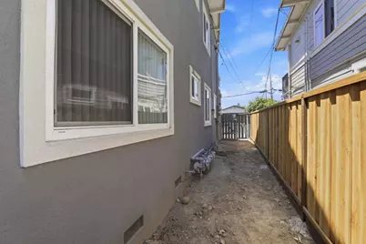 765 Sharmon Palms Ln, Campbell, CA 95008 - Photo 21