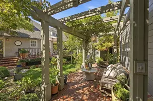 760 Edgewood Rd, San Mateo, CA 94402 - Photo 63
