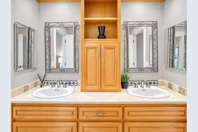 11583 Upland Way, Cupertino, CA 95014 - Photo 77