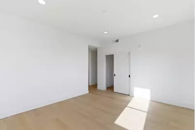 560 El Camino Real 306, San Carlos, CA 94070 - Photo 15