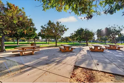 800 N 8th St 324, San Jose, CA 95112 - Photo 55