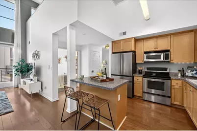 800 N 8th St 324, San Jose, CA 95112 - Photo 13