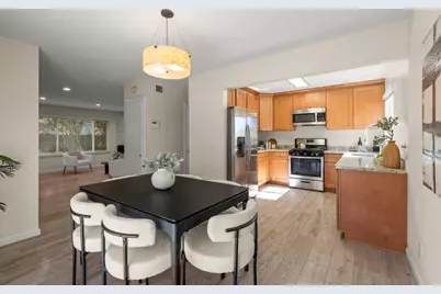 5092 Plaza Corona, Santa Clara, CA 95054 - Photo 7