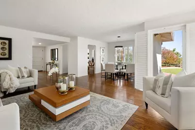 8 Toledo Ct, Burlingame, CA 94010 - Photo 11