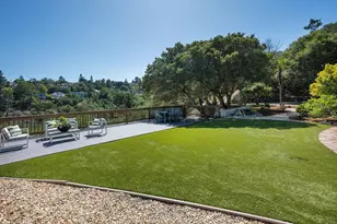8 Toledo Ct, Burlingame, CA 94010 - Photo 47