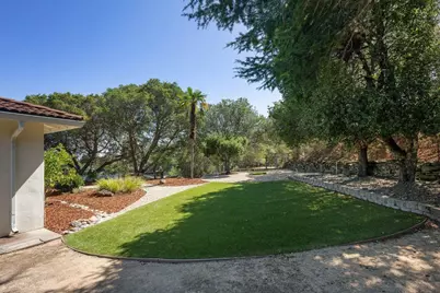 8 Toledo Ct, Burlingame, CA 94010 - Photo 51